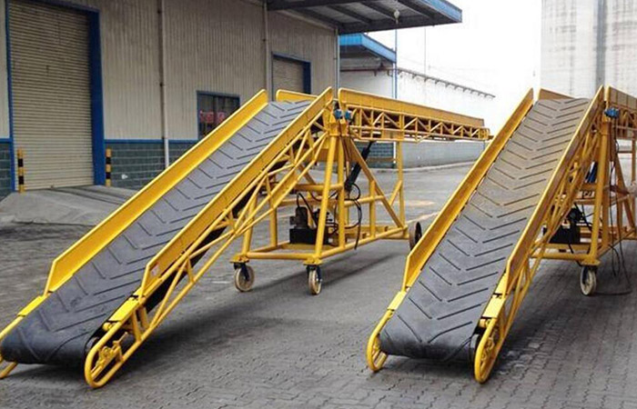 皮帶輸送機(jī)